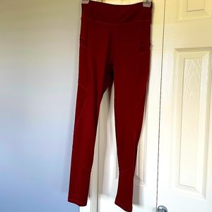 Urban Outfitters Leggings - Capri